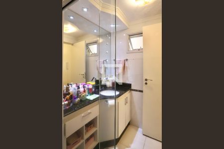 Apartamento à venda com 130m², 3 quartos e 2 vagas Apartamento à venda com 130m², 3 quartos e 2 vagasSuíte 1