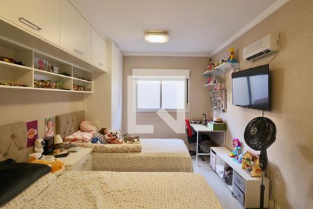Apartamento à venda com 130m², 3 quartos e 2 vagas Apartamento à venda com 130m², 3 quartos e 2 vagasSuíte 1