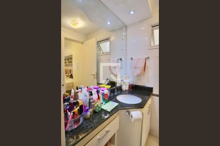 Apartamento à venda com 130m², 3 quartos e 2 vagas Apartamento à venda com 130m², 3 quartos e 2 vagasSuíte 1