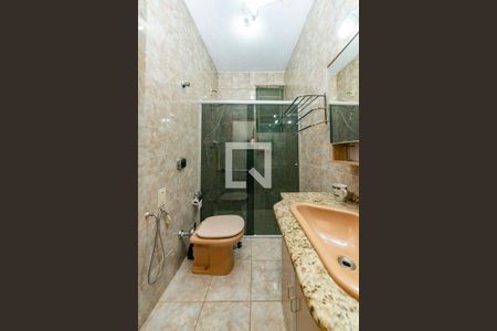 Casa à venda com 210m², 3 quartos e 2 vagasBanheiro Social 1