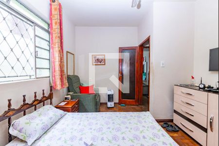 Casa à venda com 210m², 3 quartos e 2 vagasQuarto 2