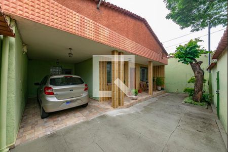 Casa à venda com 210m², 3 quartos e 2 vagasGaragem