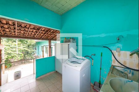 Casa à venda com 210m², 3 quartos e 2 vagasÁrea de Serviço