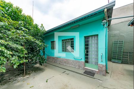 Casa à venda com 210m², 3 quartos e 2 vagasQuintal