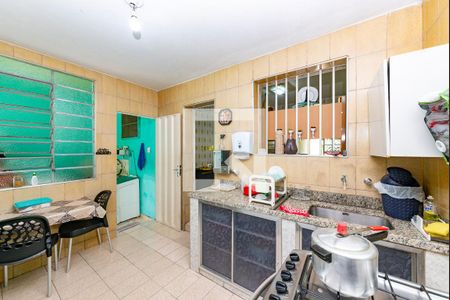 Casa à venda com 210m², 3 quartos e 2 vagasCozinha