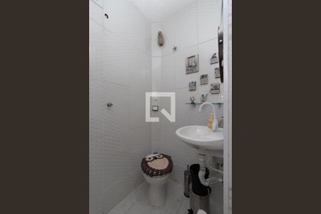 Casa à venda com 116m², 2 quartos e 1 vagaLavabo