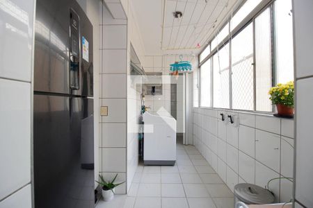 Apartamento à venda com 130m², 3 quartos e 1 vaga Apartamento à venda com 130m², 3 quartos e 1 vagaÁrea de Serviço