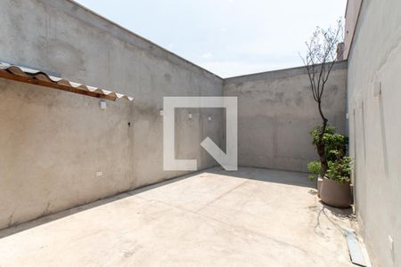 Casa à venda com 160m², 1 quarto e 2 vagasQuintal