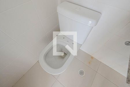 Apartamento à venda com 51m², 2 quartos e 1 vaga Apartamento à venda com 51m², 2 quartos e 1 vagaBanheiro