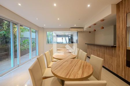 Apartamento à venda com 51m², 2 quartos e 1 vaga Apartamento à venda com 51m², 2 quartos e 1 vagaÁrea comum - Salão de festas