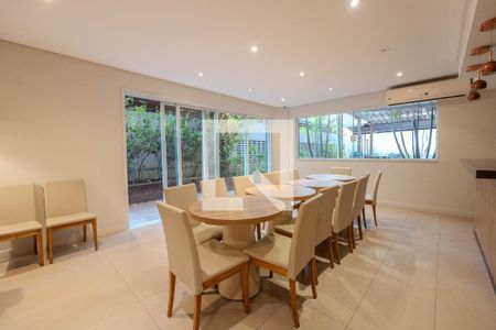 Apartamento à venda com 51m², 2 quartos e 1 vaga Apartamento à venda com 51m², 2 quartos e 1 vagaÁrea comum - Salão de festas