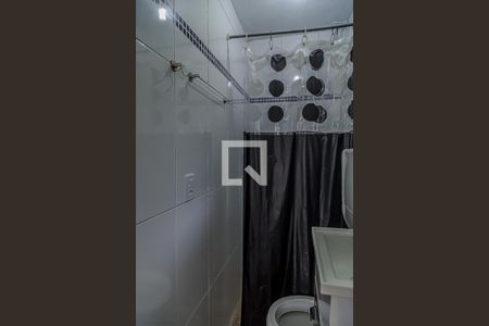 Banheiro de apartamento para alugar com 1 quarto, 32m² em Americanópolis, São Paulo