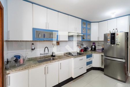 Casa à venda com 180m², 4 quartos e 5 vagasCozinha