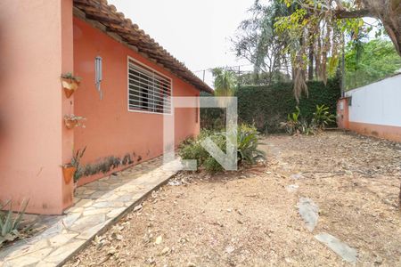 Casa à venda com 180m², 4 quartos e 5 vagasQuintal