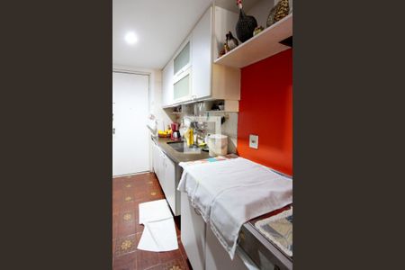 Apartamento à venda com 220m², 5 quartos e 2 vagasCozinha