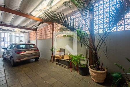 Casa à venda com 71m², 2 quartos e 2 vagas Casa à venda com 71m², 2 quartos e 2 vagasGaragem