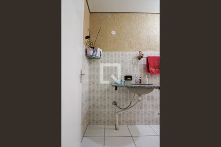 Casa à venda com 55m², 2 quartos e 1 vaga Casa à venda com 55m², 2 quartos e 1 vagaBanheiro Social