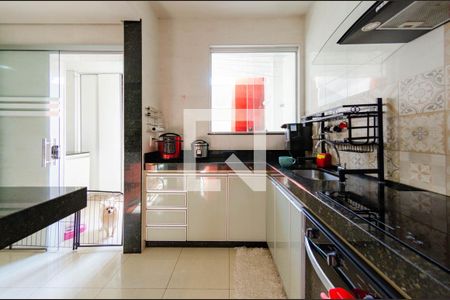 Apartamento à venda com 130m², 3 quartos e 2 vagasCozinha