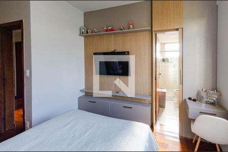 Apartamento à venda com 130m², 3 quartos e 2 vagasSuíte