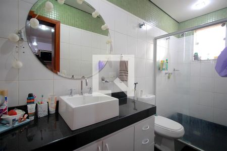 Casa à venda com 500m², 7 quartos e 5 vagasBanheiro da Suíte 1