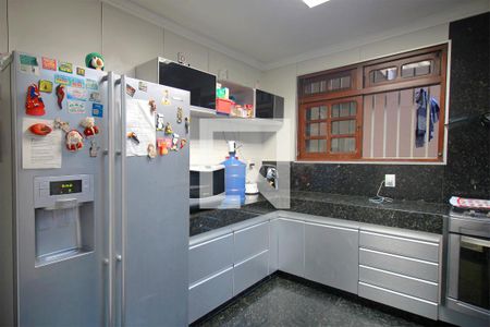 Casa à venda com 500m², 7 quartos e 5 vagasCozinha