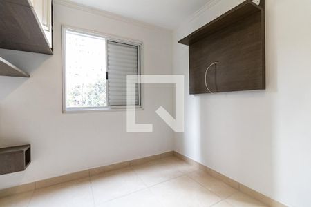 Quarto 1 de apartamento para alugar com 3 quartos, 59m² em Taboão, São Paulo