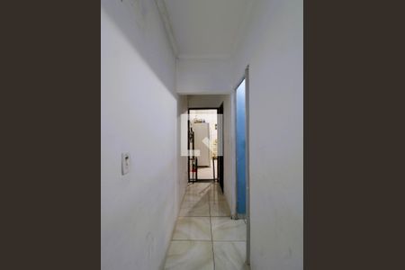 Casa à venda com 70m², 4 quartos e sem vagaCorredor - Quarto
