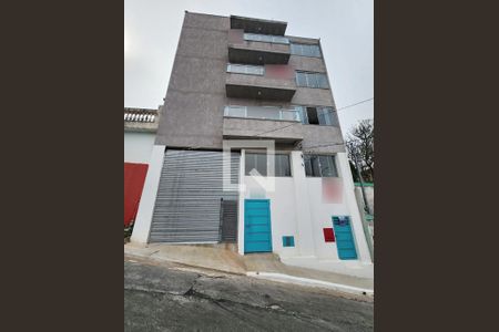 Apartamento à venda com 41m², 2 quartos e sem vaga Apartamento à venda com 41m², 2 quartos e sem vagaFachada