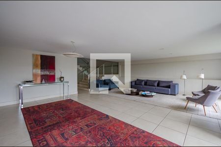 Apartamento à venda com 70m², 2 quartos e 1 vaga Apartamento à venda com 70m², 2 quartos e 1 vagaÁrea comum