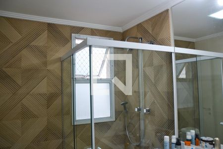 Apartamento à venda com 221m², 4 quartos e 4 vagas Apartamento à venda com 221m², 4 quartos e 4 vagasBanheiro 2