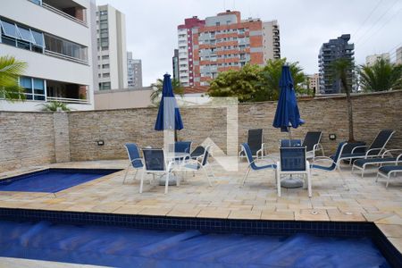 Apartamento à venda com 221m², 4 quartos e 4 vagas Apartamento à venda com 221m², 4 quartos e 4 vagasÁrea comum