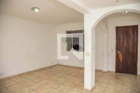 Sala de casa para alugar com 3 quartos, 180m² em Conceição, Diadema