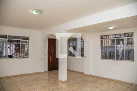 Sala de casa para alugar com 3 quartos, 180m² em Conceição, Diadema