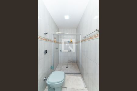 Casa à venda com 238m², 3 quartos e 3 vagas Casa à venda com 238m², 3 quartos e 3 vagasBanheiro da Suíte