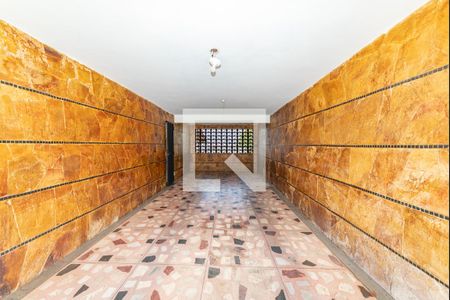 Casa à venda com 238m², 3 quartos e 3 vagas Casa à venda com 238m², 3 quartos e 3 vagasGaragem