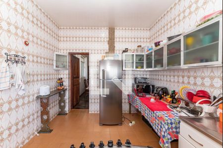 Casa à venda com 238m², 3 quartos e 3 vagas Casa à venda com 238m², 3 quartos e 3 vagasCozinha