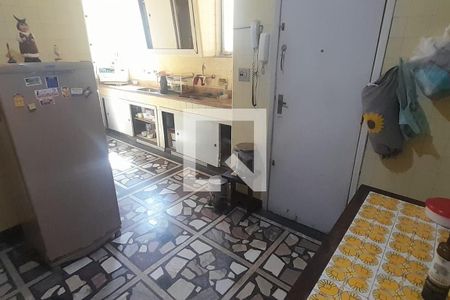 Apartamento à venda com 155m², 4 quartos e 2 vagas