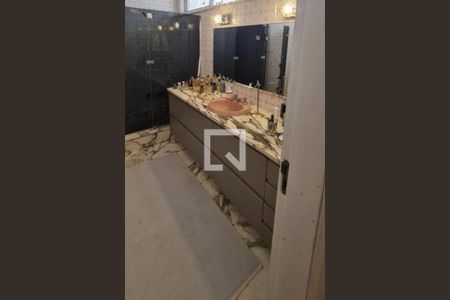 Casa à venda com 360m², 4 quartos e 4 vagas