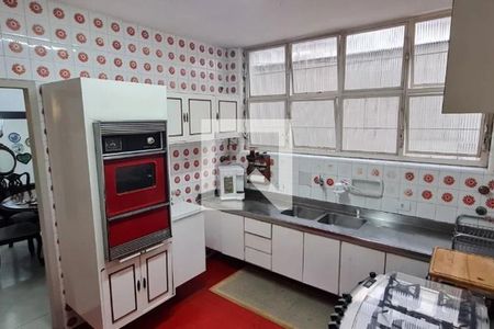 Casa à venda com 360m², 4 quartos e 4 vagas