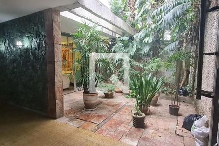 Casa à venda com 360m², 4 quartos e 4 vagas