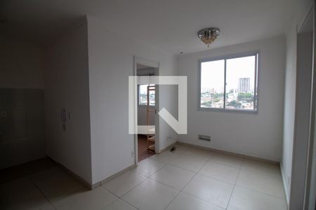 Sala de apartamento para alugar com 2 quartos, 34m² em Santo Amaro, São Paulo