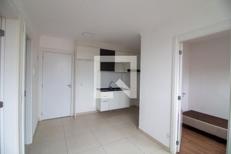 Sala de apartamento para alugar com 2 quartos, 34m² em Santo Amaro, São Paulo