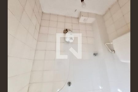 Apartamento à venda com 105m², 3 quartos e sem vaga Apartamento à venda com 105m², 3 quartos e sem vagaBanheiro serviço