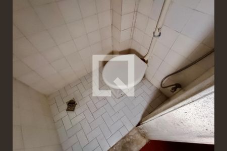 Apartamento à venda com 105m², 3 quartos e sem vaga Apartamento à venda com 105m², 3 quartos e sem vagaBanheiro serviço
