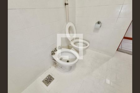 Apartamento à venda com 105m², 3 quartos e sem vaga Apartamento à venda com 105m², 3 quartos e sem vagaBanheiro social Banheiro social