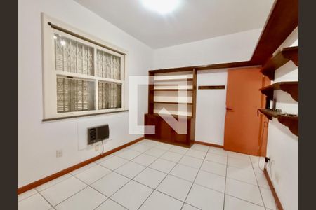 Apartamento à venda com 105m², 3 quartos e sem vaga Apartamento à venda com 105m², 3 quartos e sem vagaQuarto 1