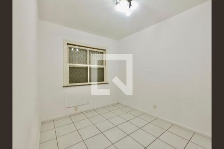 Apartamento à venda com 105m², 3 quartos e sem vaga Apartamento à venda com 105m², 3 quartos e sem vagaQuarto 3