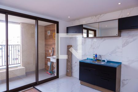 Sala/Cozinha de apartamento para alugar com 2 quartos, 44m² em Vila Nova Savoia, São Paulo
