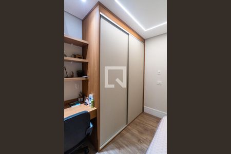 Apartamento à venda com 81m², 2 quartos e 1 vaga Apartamento à venda com 81m², 2 quartos e 1 vagaQuarto - Armários
