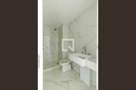 Apartamento à venda com 86m², 3 quartos e 1 vaga Apartamento à venda com 86m², 3 quartos e 1 vagaBanheiro Social